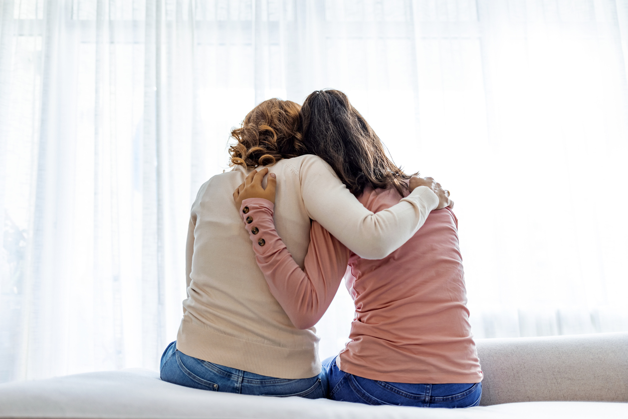 How Can a Transitional Living Center Help Teens?