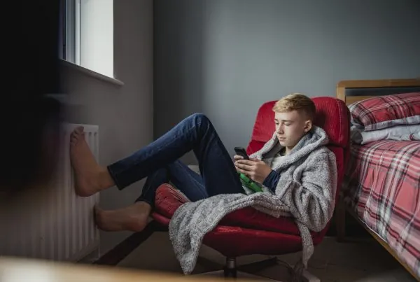 Teen boy Missing School Because of Depression and Anxiety | Visions Treatment Centers