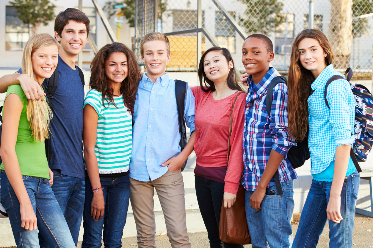 group of teens with common types of teen depression
